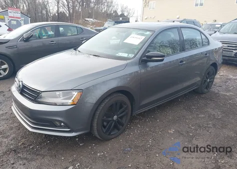 2018 Volkswagen Jetta 1.8T Se Sport из США, поврежденный, VIN 3VWD17AJ8JM255036